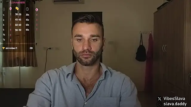 DaddySlava Adlı Modelin Canlı XXX Sohbeti