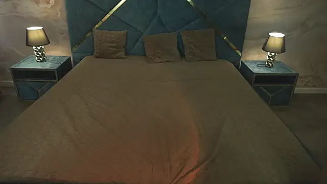 SinfulKittenn Live XXX Chat