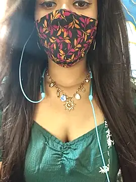 Chat +18 de Tamil_Charu_ ao vivo