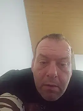 RobinBotom Webcam show
