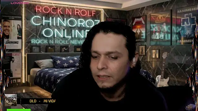 chino_roz Chat XXX in diretta