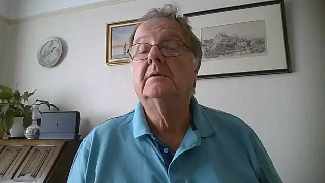 llew88's Live XXX Chat
