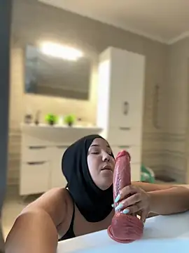 LushBySofa Live XXX Chat