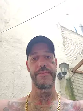 Show modela DuroHustler na web-kameri