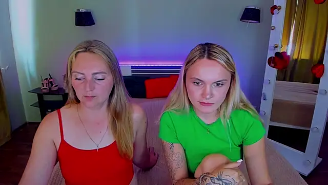 צ'אט XXX בשידור חי של MagicEyess