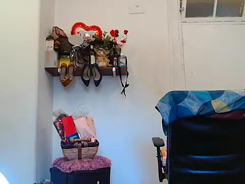 xTALLSEXYBUMx Live XXX-Chat