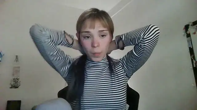 Онлайн чат XXX loletabb