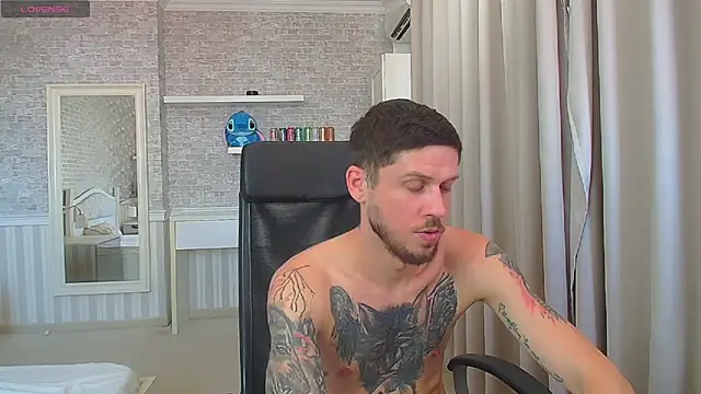 JonahShaw – Live XXX-chat