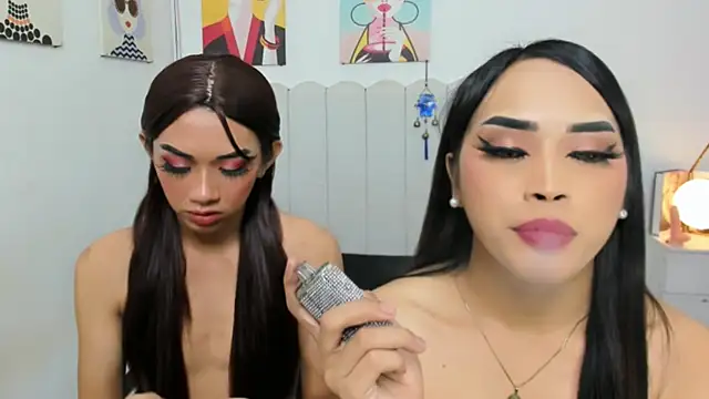 XXX chat uživo modela MirandaSterling