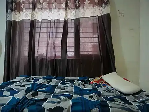 Ragnorok01 Adlı Modelin Canlı XXX Sohbeti
