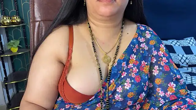 XXX chat uživo modela FlatVincy4