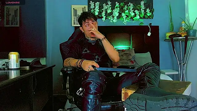 Chat +18 de HannibalLester ao vivo