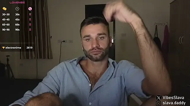 DaddySlava 现场XXX聊天