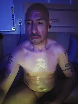 nakedtony81's Webcam Show