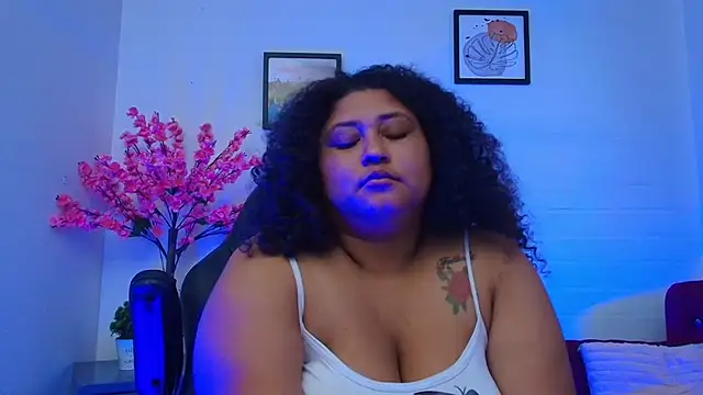 Ayliinn_ Chat XXX in diretta