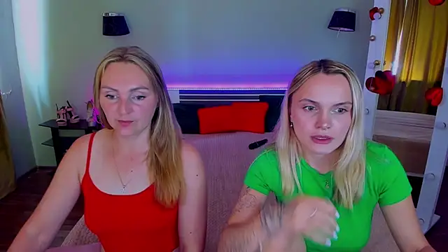 MagicEyess Adlı Modelin Canlı XXX Sohbeti