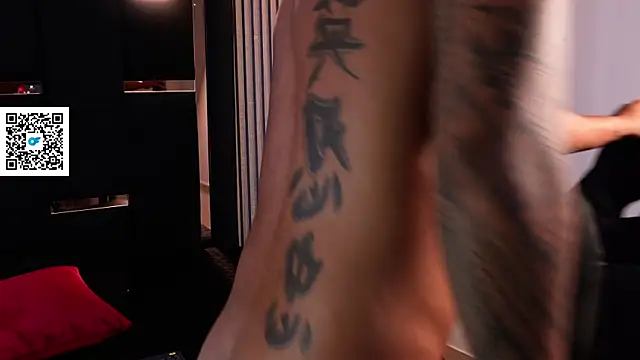 aaron_boltのライブXXXチャット