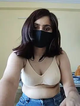 aravi4's Webcam Show