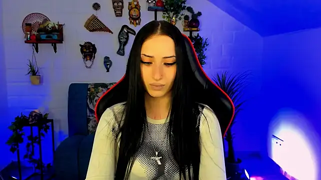MonicaLowes Chat XXX in diretta