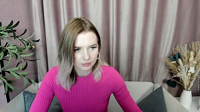 CindaGaffer's Live XXX Chat