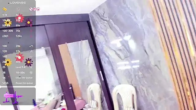 Živý XXX chat LauraSaenz01