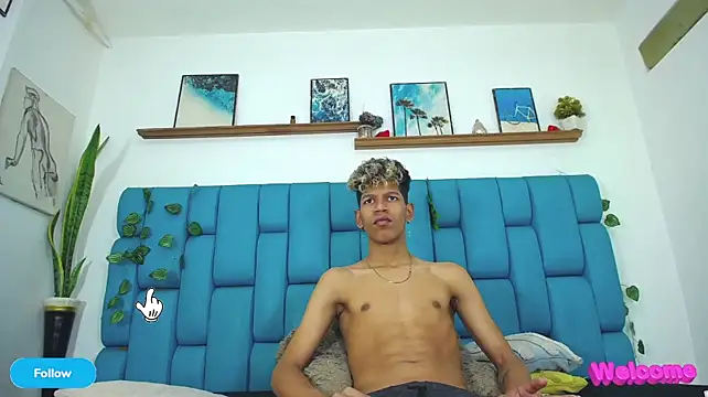Stephen_Angel Pertunjukan Webcam
