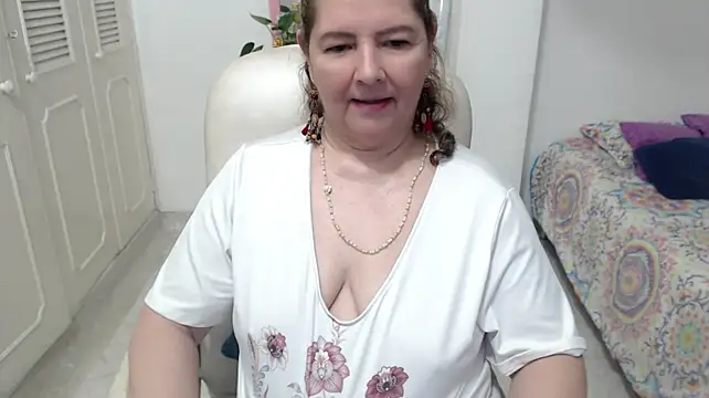 leonela_69 Chat XXX in diretta