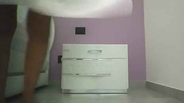 XXX chat uživo modela monika272p