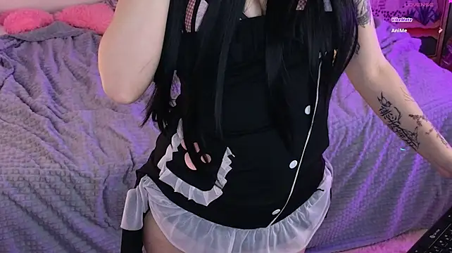 oni_doll Webcam-Show