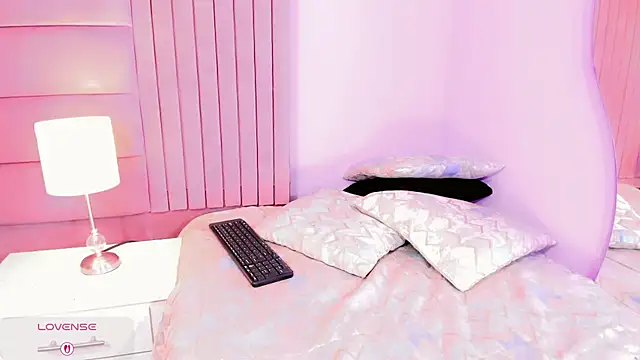 CALLMEATENEA Live XXX Chat