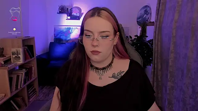Chat XXX ao vivo de CoraMiel