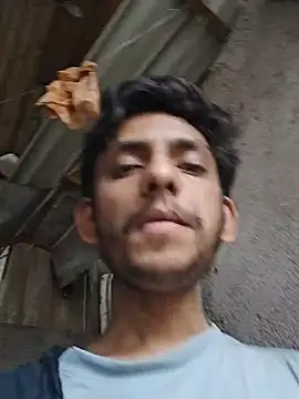 yung_cplz's Live XXX Chat