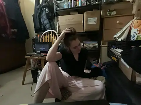Snowbunnycake_131's Live XXX Chat
