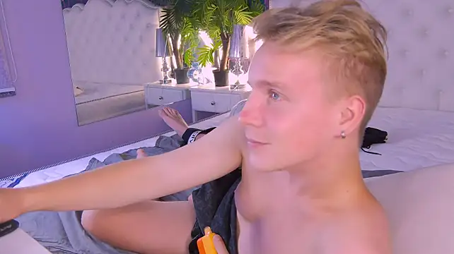 _AlexHot_ webcam show