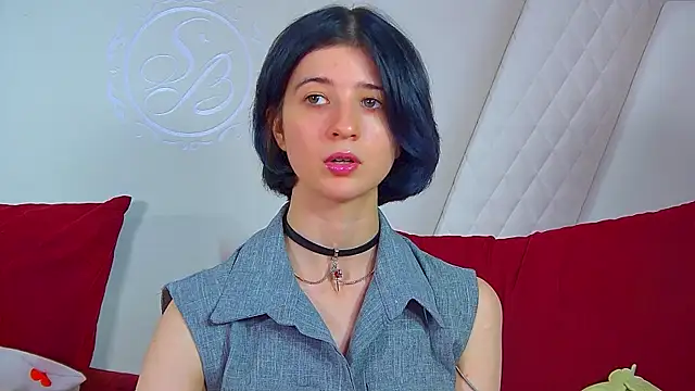 AnneAvelin: онлайн-секс-чат