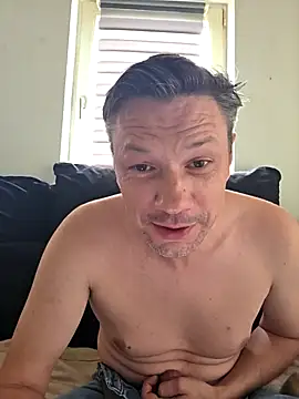 Онлайн чат XXX tomek84