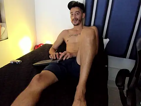 Damiam_23 网络视讯表演