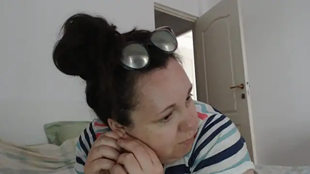Chat +18 de WendyRhoades ao vivo
