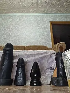 הופעת וובקאם של WhoreAnalsssxxx