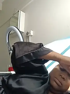 Chat +18 de AcetousAbb ao vivo