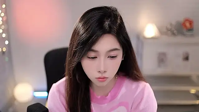 Chat XXX ao vivo de SleepArtist