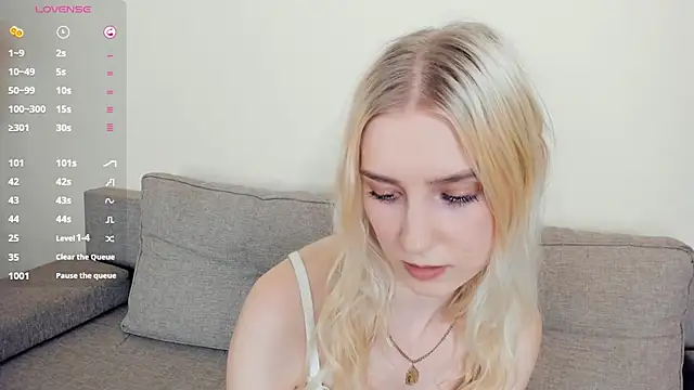 XXX chat uživo modela LaynePingitore