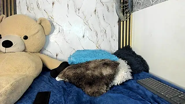 הופעת וובקאם של Jevsho9