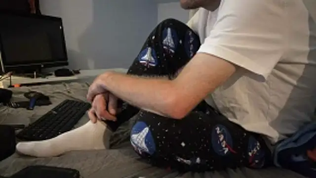 BabyDino_1992 Шоу с уебкамера