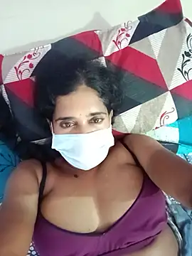 radhika78990 Adlı Modelin Canlı XXX Sohbeti