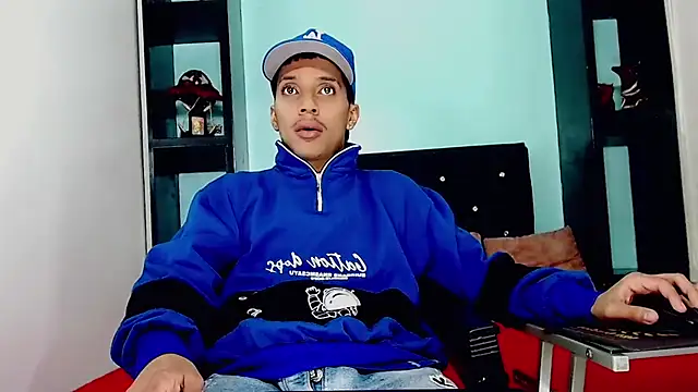 XXX chat uživo modela jl_brayan12
