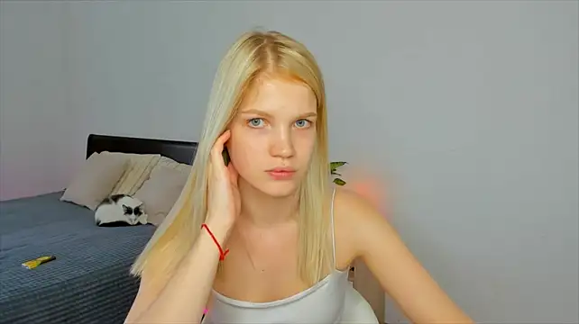 دردشة Xloe_Queen الجنسية المباشرة