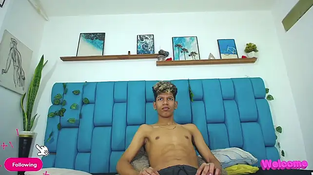 Stephen_Angel Pertunjukan Webcam