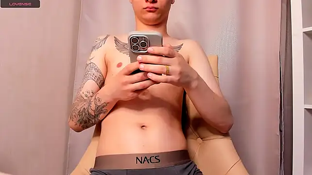 Mel_Fizz XXX чат на живо