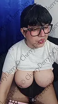 CherryDerry 现场XXX聊天